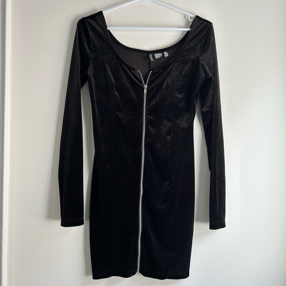 H&M‎ dress